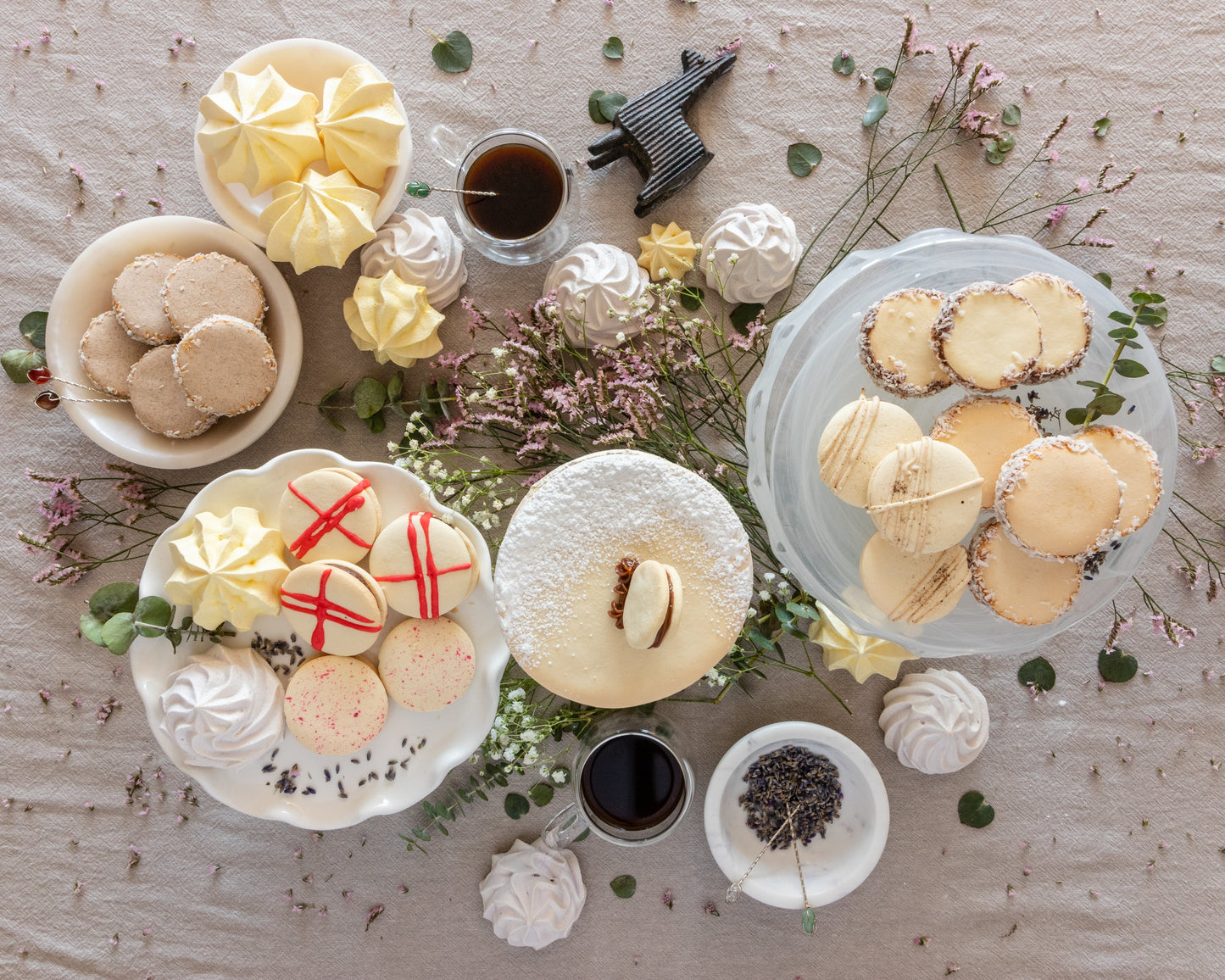 Celebration Box - 100 Alfajor cookies Delight size